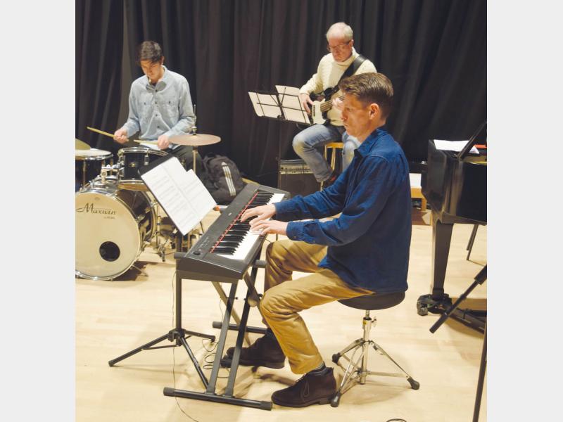 Students at a Richmond Jazz School Jazz Intensive Course
